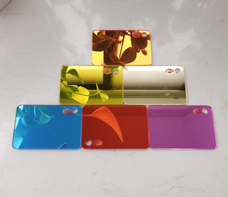 comprar Paneles de espejo de plástico extrudido de color acrílico cortado a medida para visualización de señalización online manufacture