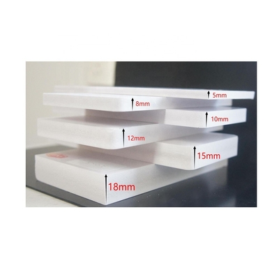 comprar Panel de espuma de PVC blanco 4x8 Celuka Expandido Tablero libre decorativo para gabinetes de cocina online manufacture