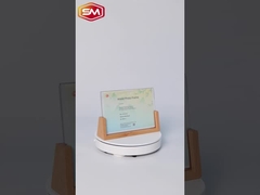 Marco fotográfico acrílico con base de madera