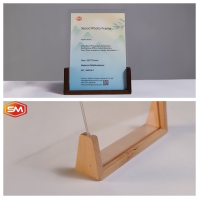 Marco de fotos acrílico transparente de escritorio de A4 con base de madera